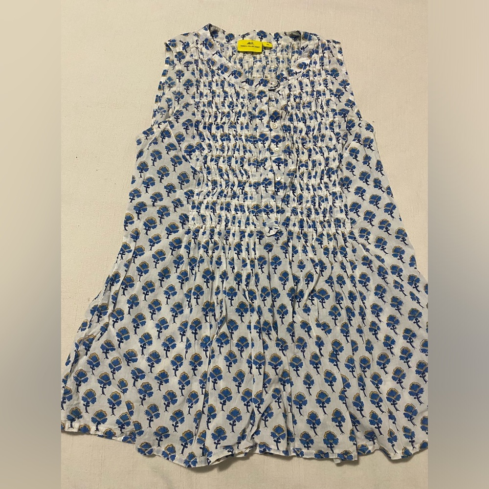 CLOSET CLEAR-OUT! 
Roberta roller rabbit  tank blouse.
